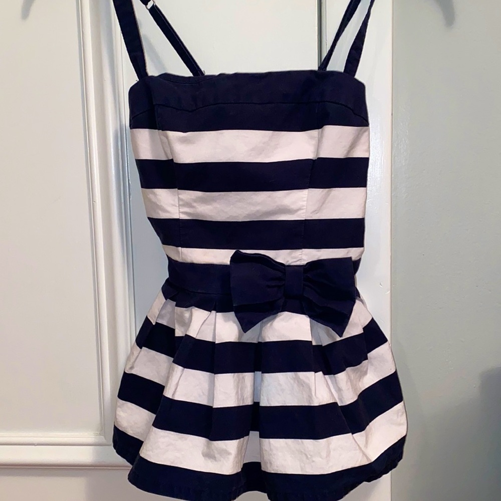 Hollister XS sleeveless top